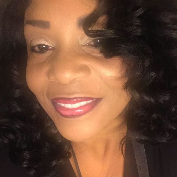 Meet your Posher, Robbin - Picture 1 of 1